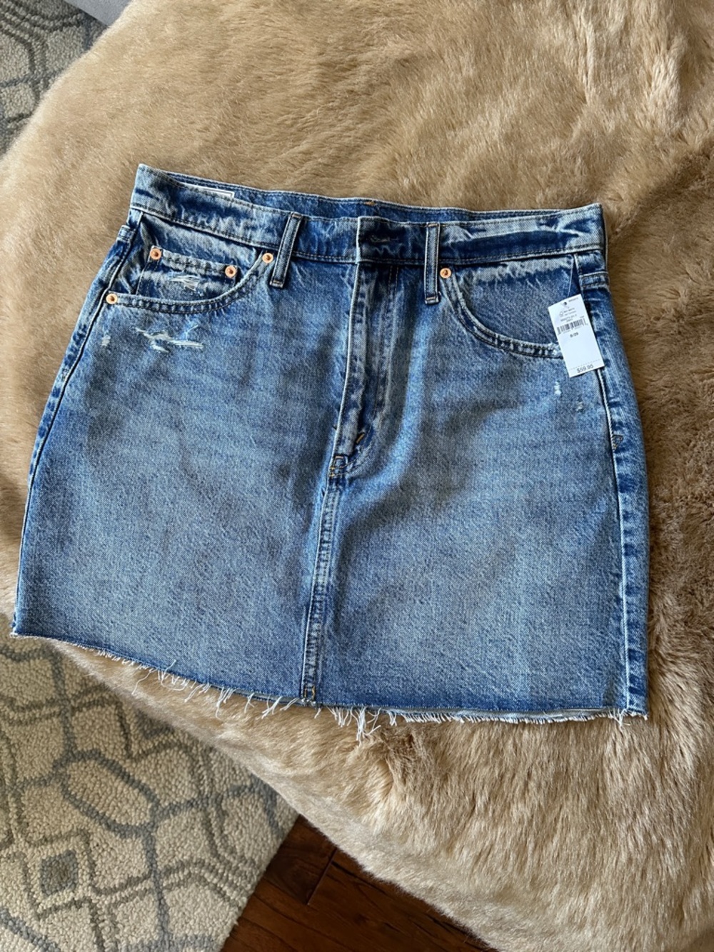 GAP Light Blue Denim Mini Skirt with Frayed Hem! New and ideal for summer !